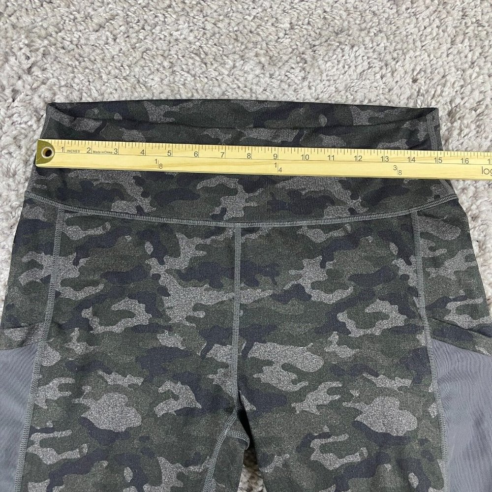 Fabletics On The Go PowerHold High Waisted Capri Leggings Women's XL Camo Mesh - Picture 8 of 11